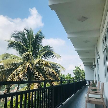 Mountain View Apartment แคนดี้ ภายนอก รูปภาพ