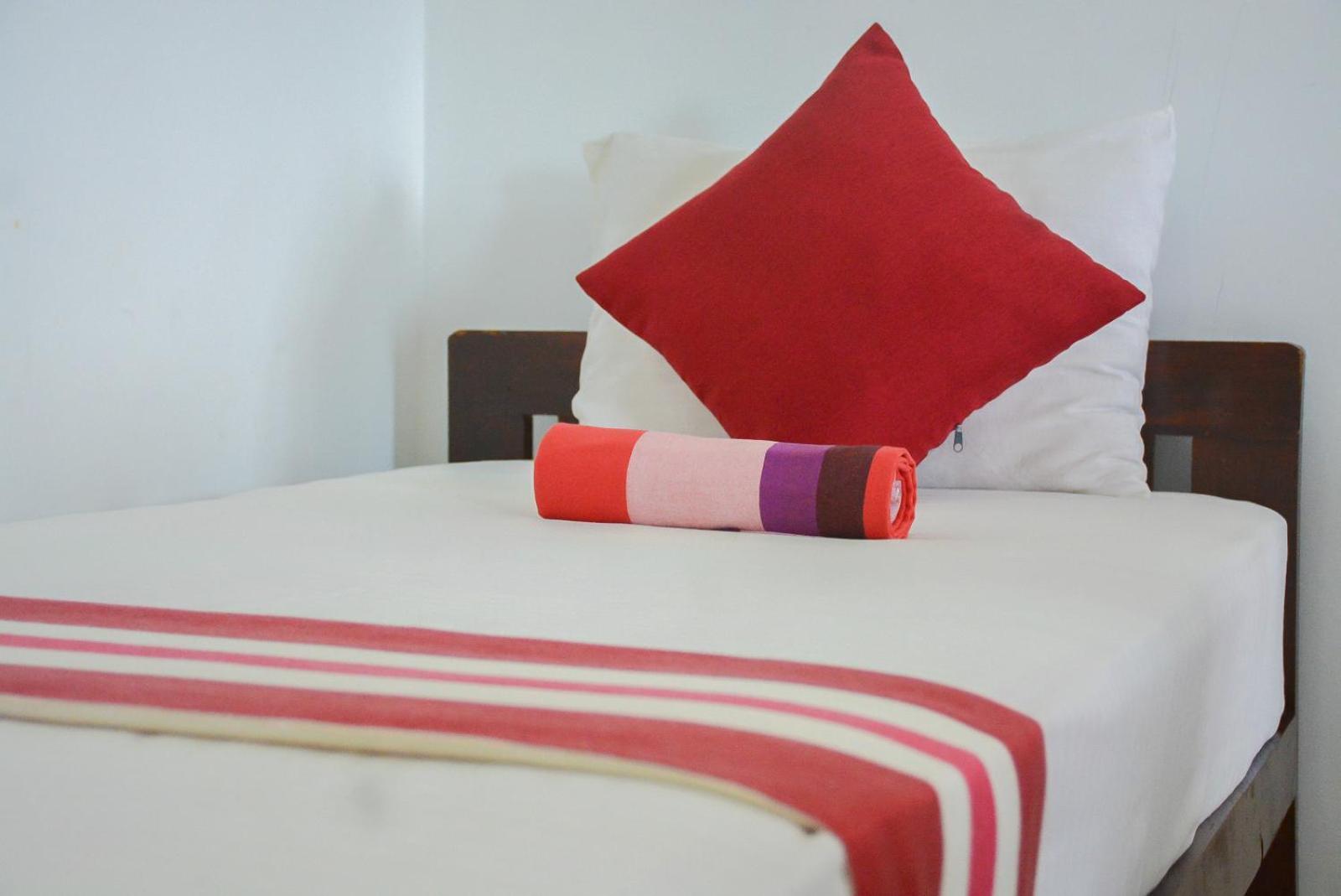 Mountain View Apartment แคนดี้ ภายนอก รูปภาพ