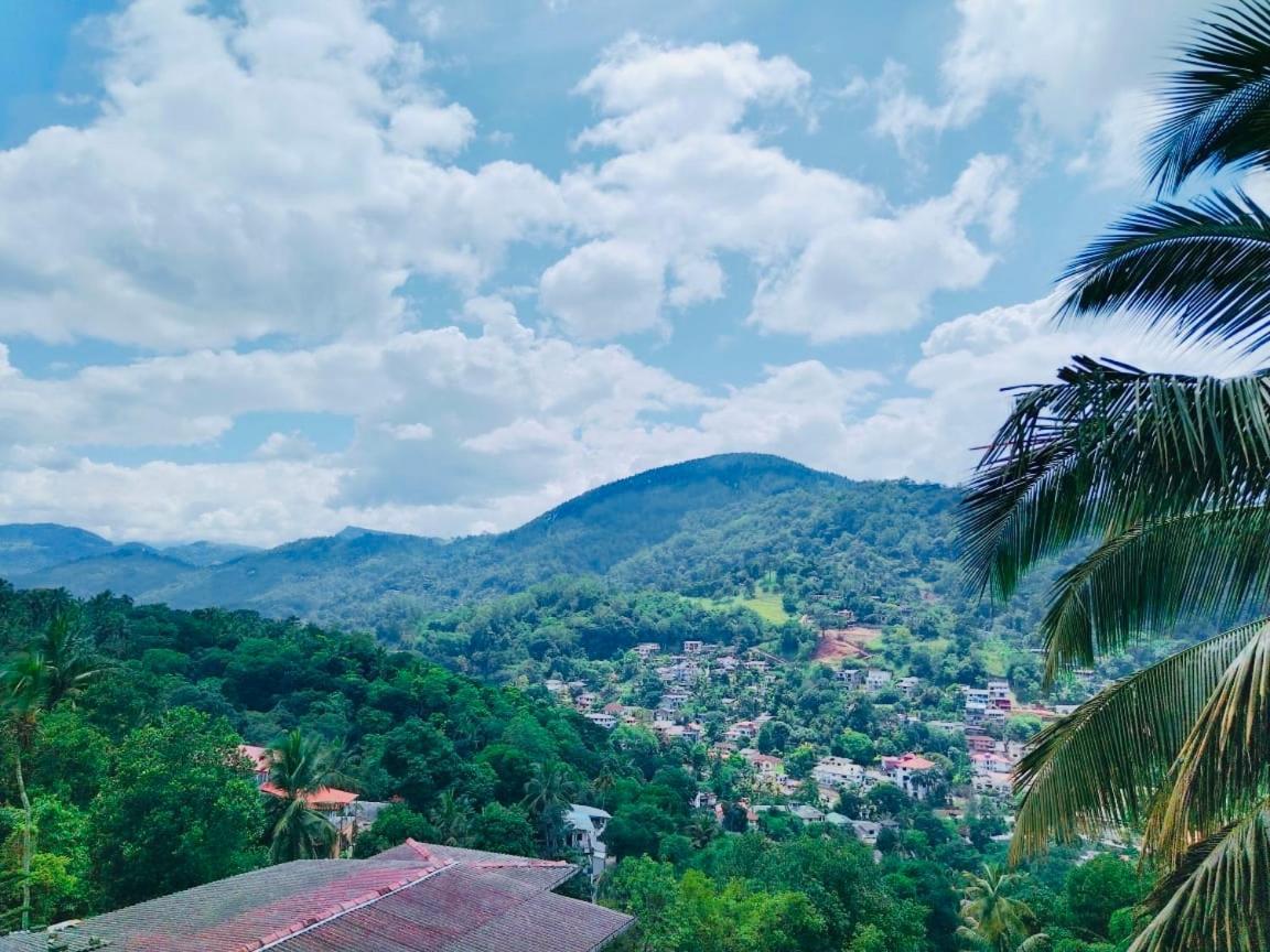 Mountain View Apartment แคนดี้ ภายนอก รูปภาพ