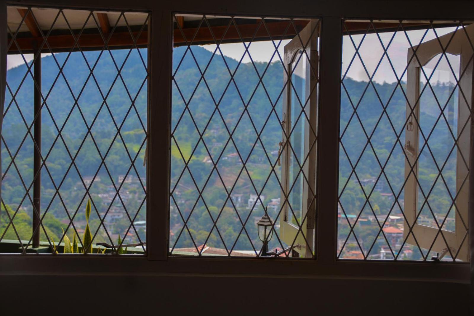 Mountain View Apartment แคนดี้ ภายนอก รูปภาพ