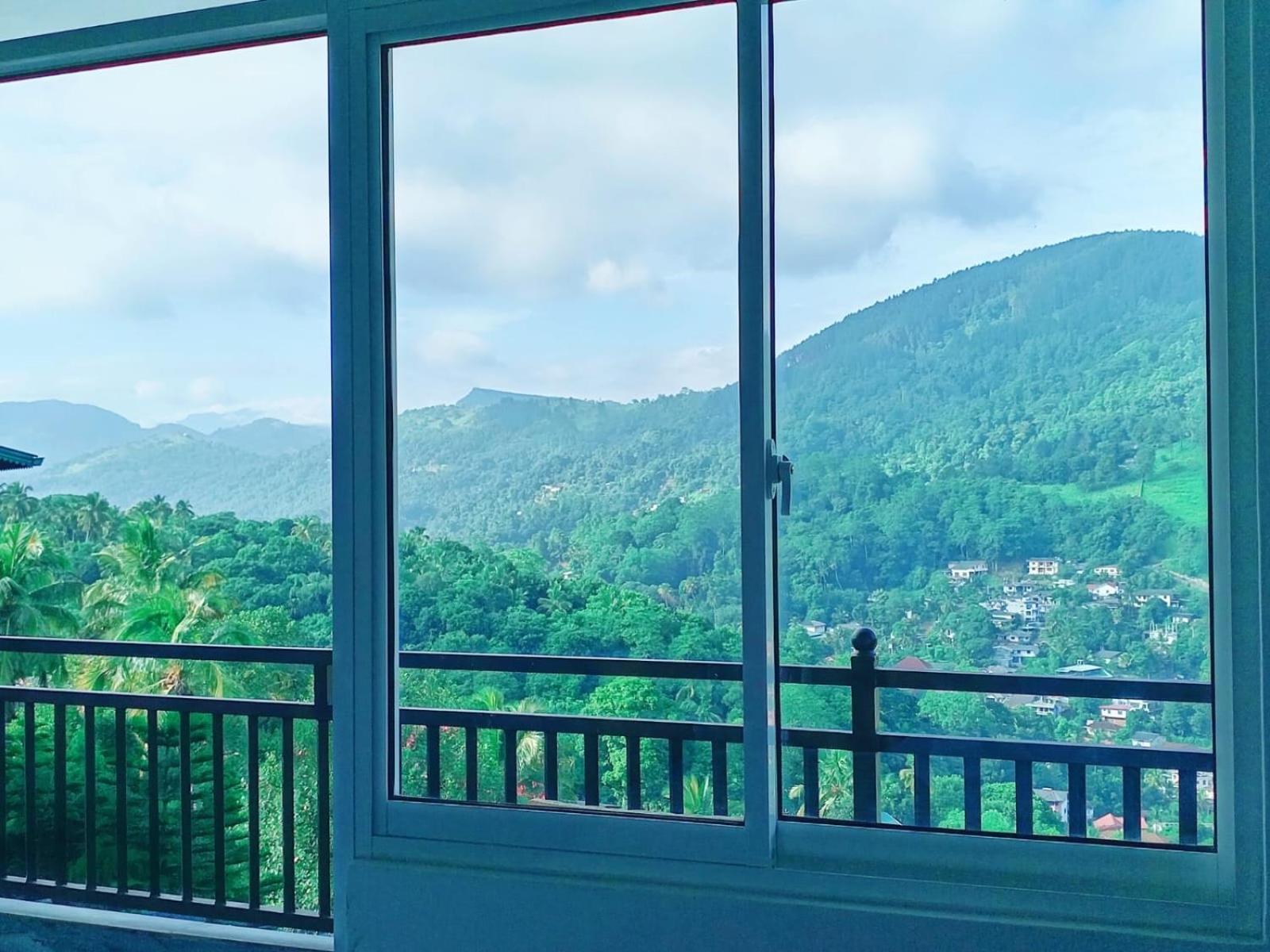 Mountain View Apartment แคนดี้ ภายนอก รูปภาพ